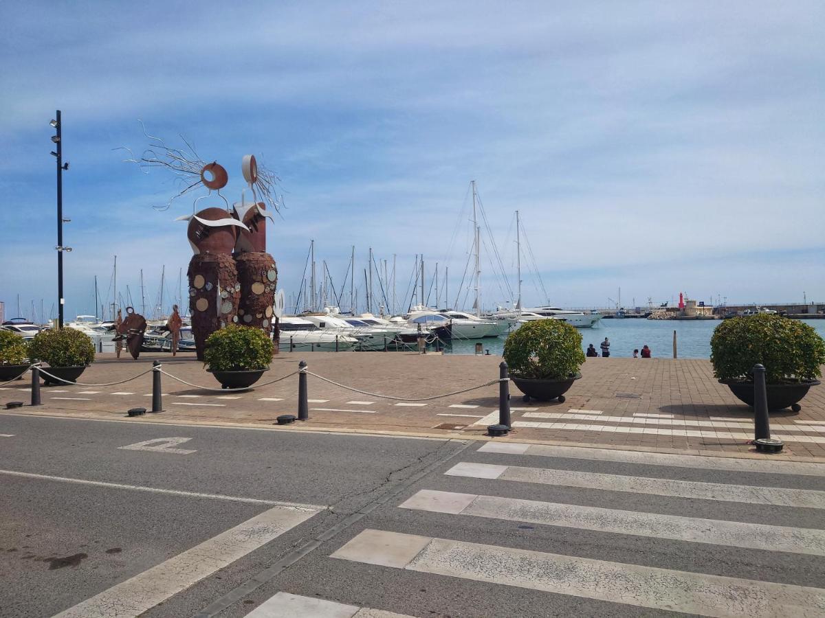 Primera Línia De Mar, Zona Tranquila Apartamento Cambrils Exterior foto